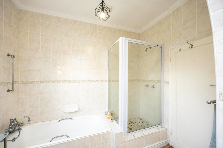 4 Bedroom Property for Sale in Gonubie Eastern Cape